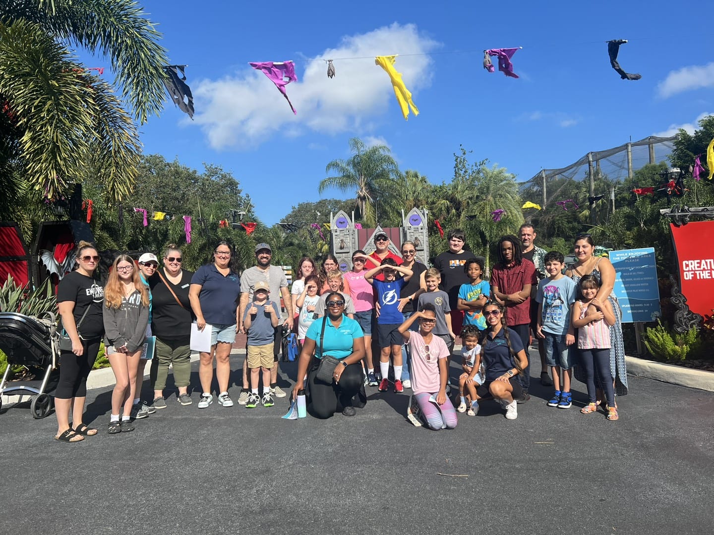 happy people at the zoo